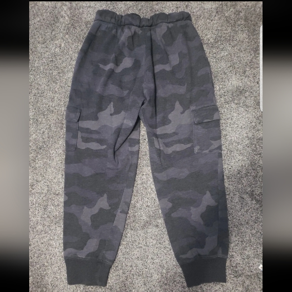 Victorias Secret Pink Everyday Lounge Jogger Sweatpants Black Camo size medium